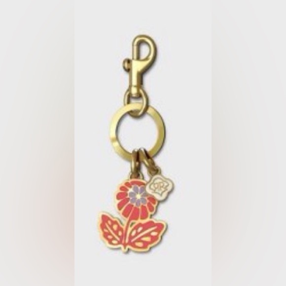 Roller Rabbit X Target Flower Keychain NEW - Picture 1 of 4